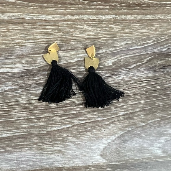 BLACK AND GOLD TASSEL EARRINGS MADEWELL - Picture 4 of 4